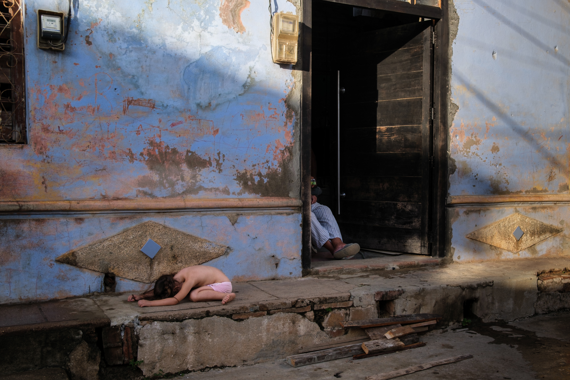 Surviving the Impossible by Sandra Hernandez (Vita Flumen) maho * - Eid morning day